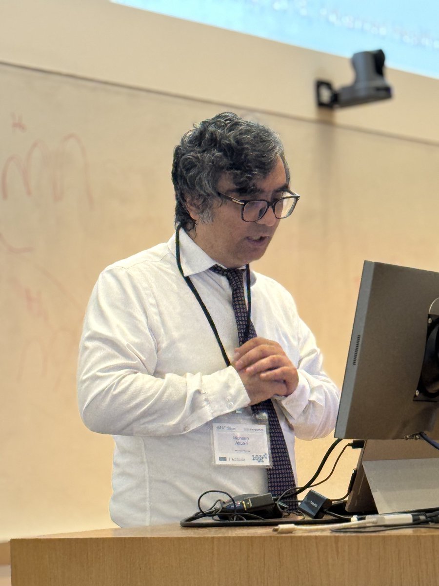 MichaelKolios's tweet image. Organoid development has progressed a lot in sophistication and automation. Excellent presentation by Dr. Mohsen Akbari, and excellent questions from the audience. Looking forward to trianee presentations and poster sessions after.