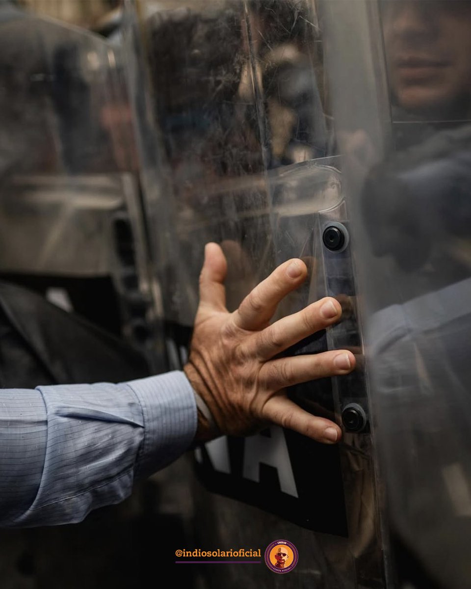 …

Fotos de <a href="/tadeo_bour/">Tadeo Bourbon</a>