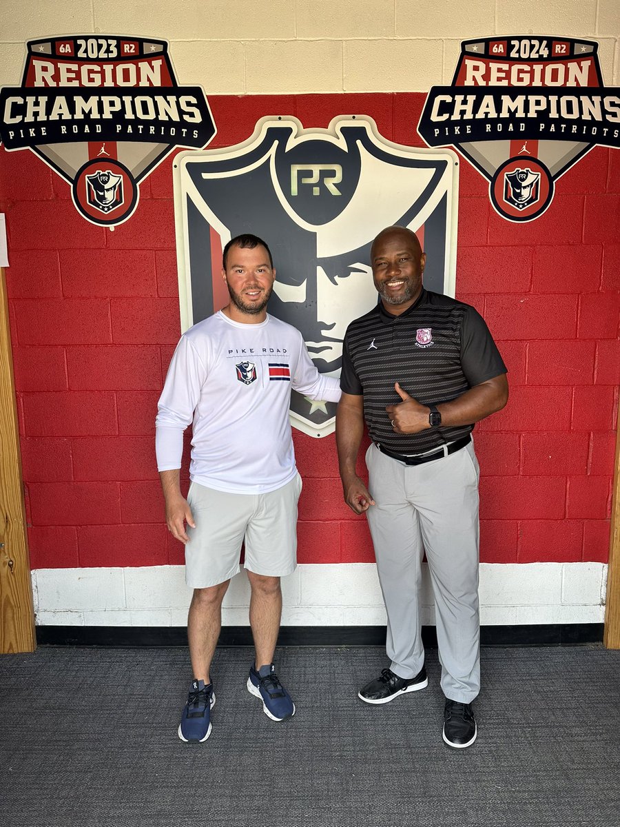 Graylin Hodge (@graylin30) on Twitter photo Always good seeing my friend and current <a href="/AamufbR/">Alabama A&M Football</a> Head Football Coach <a href="/Coach_Sam_Shade/">Coach Sam Shade</a>. He stopped by to get a first hand look at the great athletes we have here at Pike Road. Always good seeing my friend and current <a href="/AamufbR/">Alabama A&M Football</a> Head Football Coach <a href="/Coach_Sam_Shade/">Coach Sam Shade</a>. He stopped by to get a first hand look at the great athletes we have here at Pike Road.
