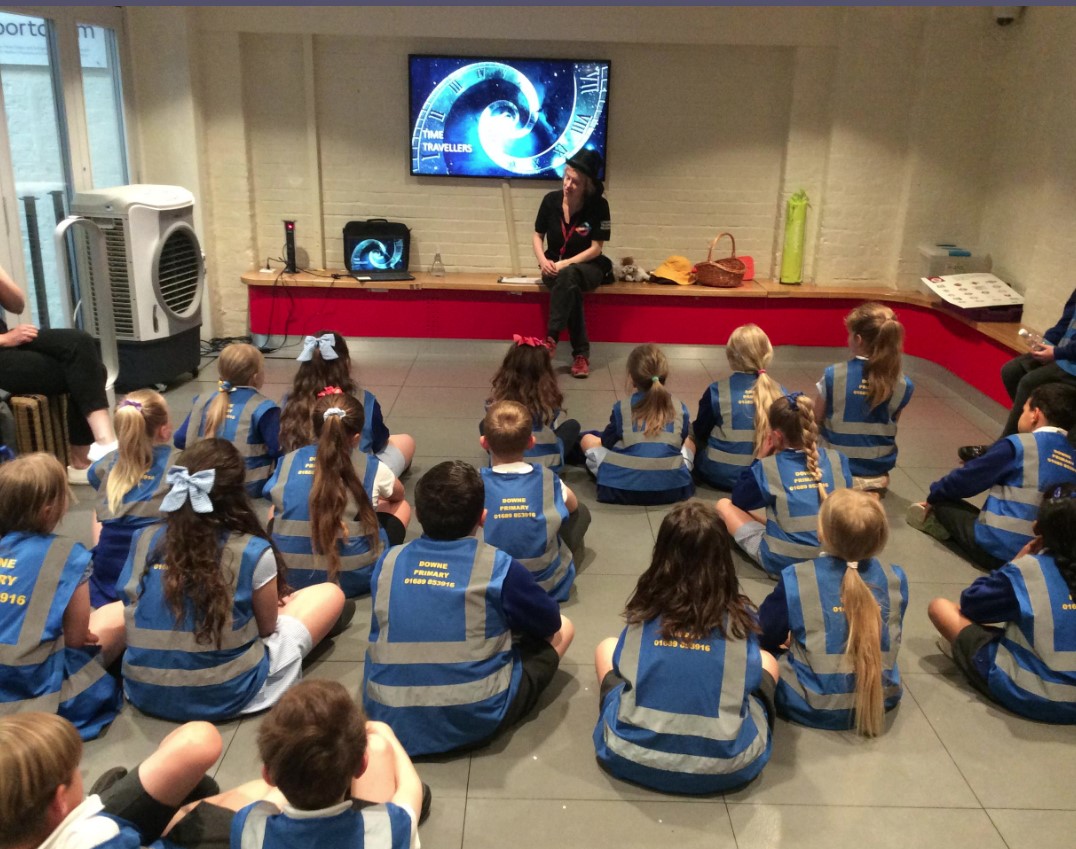 DowneSchool's tweet photo. Oak class learnt about the history of transport in London and how the railway has impacted people's lives during our visit to the Transport Museum. The children all asked lots of thoughtful questions and were praised by the museum staff for being so curious! https://t.co/j0s54muy4X