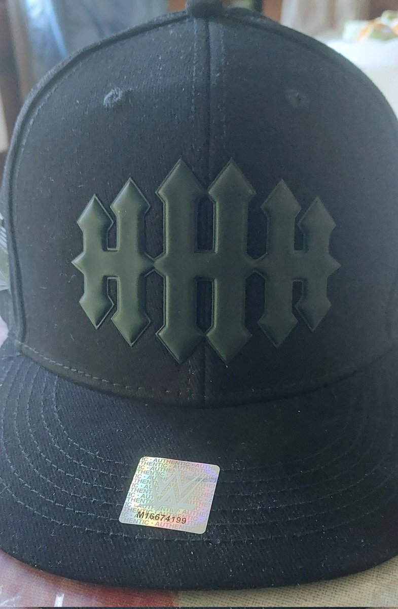 marioncms1996's tweet image. I needed to change my Cap, now you can call me HHH/WWE "Corporate" Fan 🤣💥🤘 @TripleH @wwe @WWEShop
#WWE #Fan #PapaH