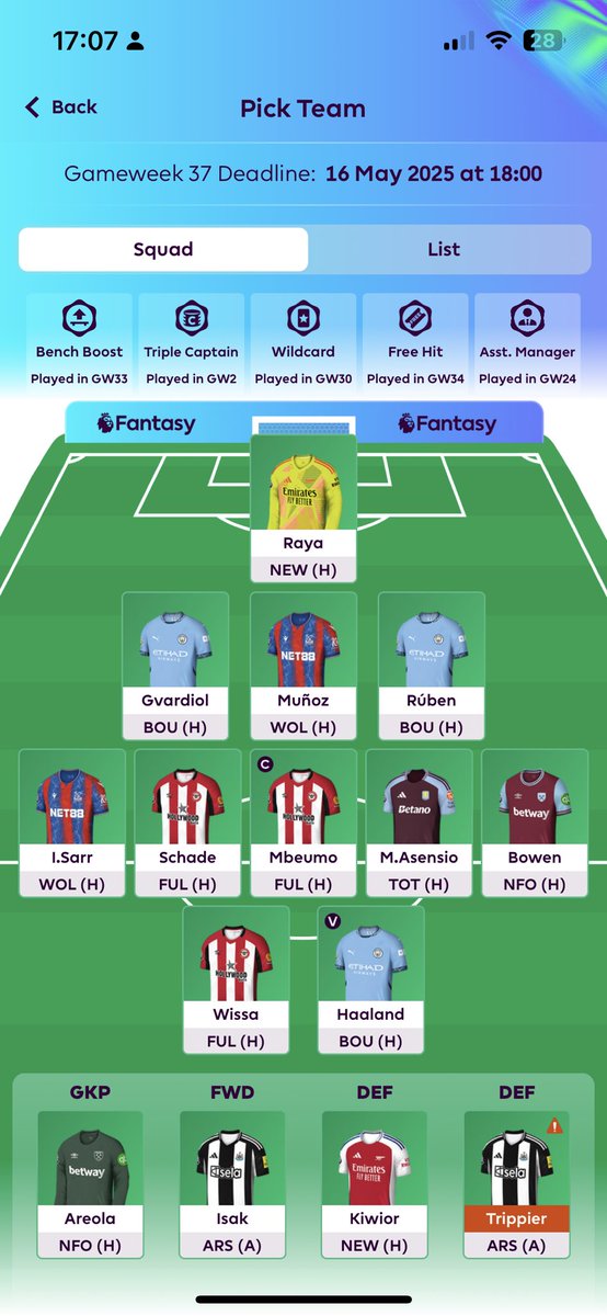 GW37 🔐 

♻️ - Roll 
🧢 - Mbooomo
🌎 - 189k 
👀- Top 100k

Good luck all 🐼 

#FPL
#FPLHQ