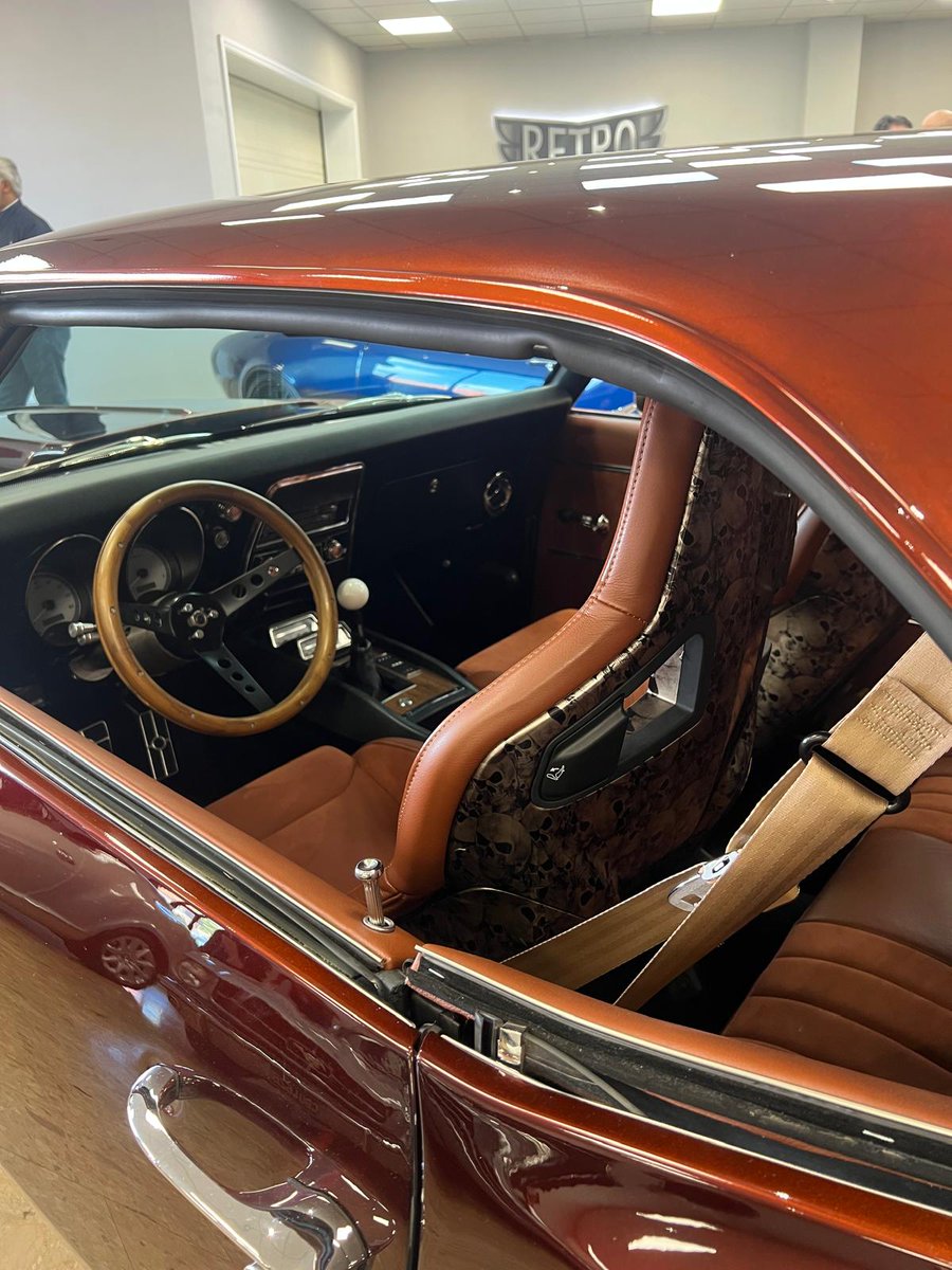 ococomedia's tweet image. The perfect way to end a busy week! The OCOCO team had a brilliant morning with the DrivenNet team visiting Retro Classic Car in North Yorkshire! It was great to learn more the business, and be up close with their incredible vehicles… 🤩

#NorthYorkshire #ClassicCar #DrivenNet