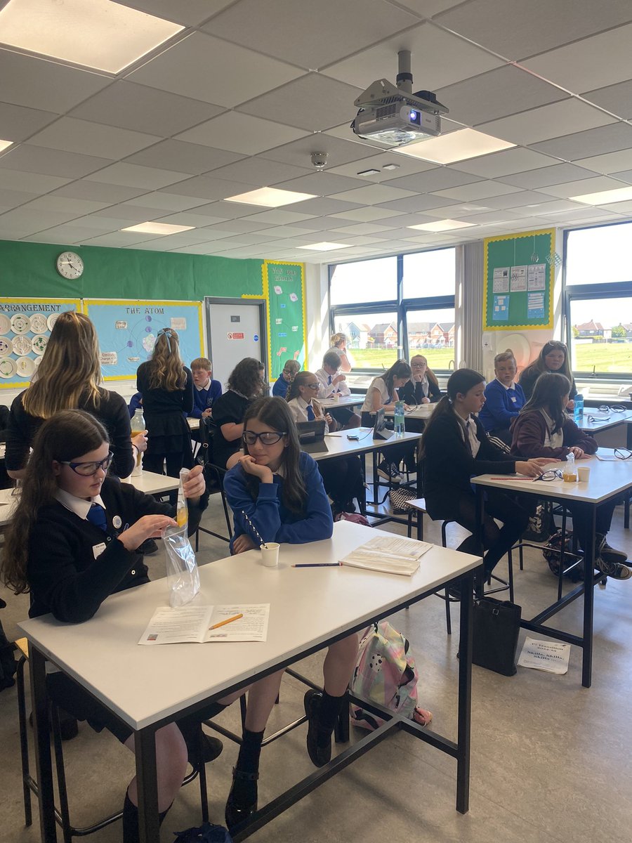 Bo’ness Academy Pupil Support Team (@bapupilsupport) on Twitter photo Today we welcomed primary 7 pupils from Grange and Deanburn. Pupils loved their experiences in Technology and Science! <a href="/Boness_Academy/">Bo'ness Academy</a> Today we welcomed primary 7 pupils from Grange and Deanburn. Pupils loved their experiences in Technology and Science! <a href="/Boness_Academy/">Bo'ness Academy</a>