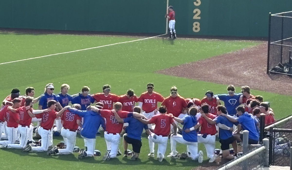P5Tanner's tweet image. Thank you to the coaches for giving me the opportunity to play @KCKbaseball and making me the player I am today. Grateful for my teammates and their support.
@KCKCCAthletics