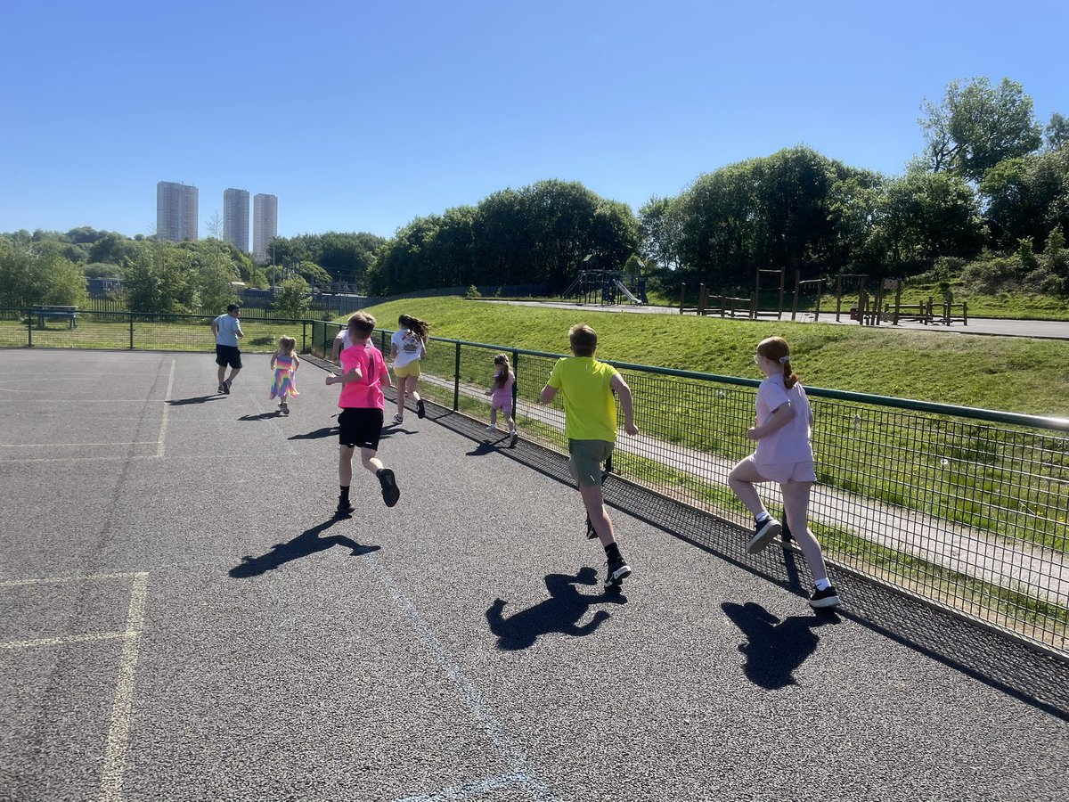 Chirnsyde Primary tweet media