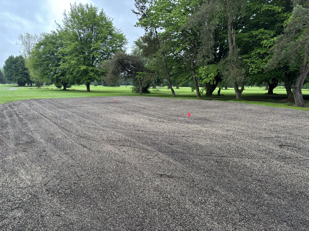 17 tee, enlarged and levelled, all that is left is to grow it in