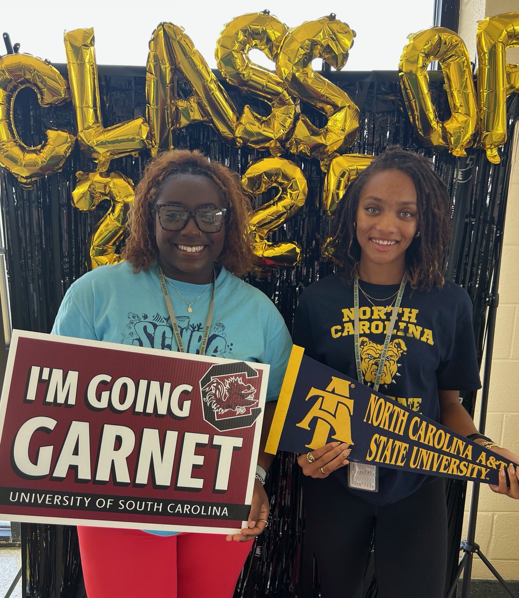 dutchforkhigh's tweet image. In honor of our Senior's last few days of high school, let's celebrate their plans for after graduation. We recently honored our graduates with Decision Day where we highlight their future plans & goals. Congratulations to the Class of 2025!