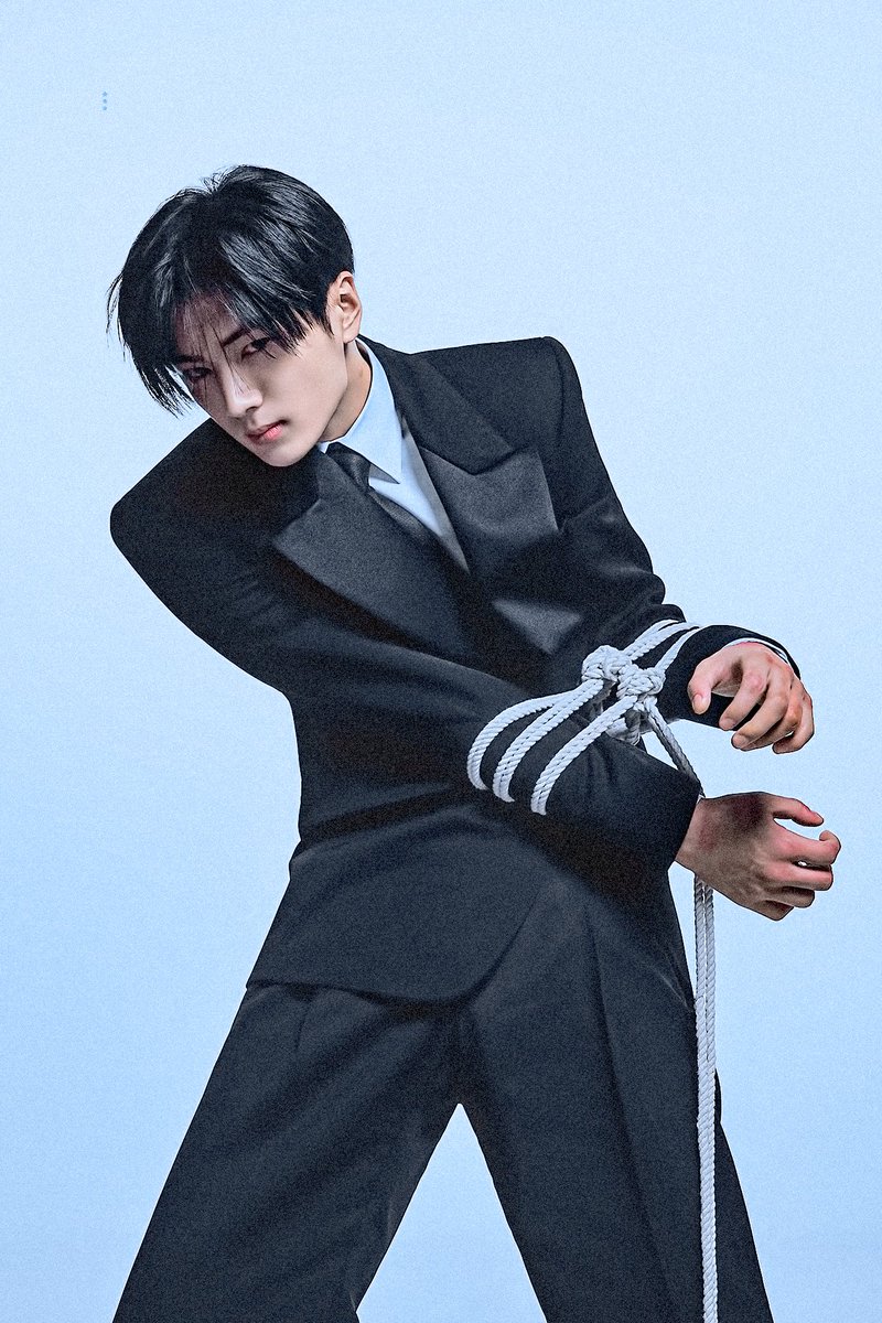 th3starjay's tweet image. DESIRE : UNLEASH #제이 #종성 #JAY