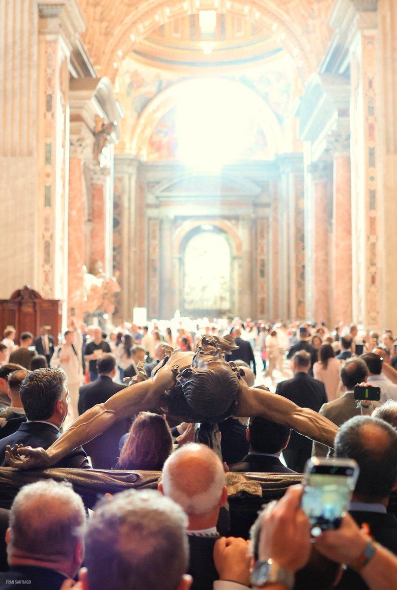 Historia de la Hermandad del Cachorro.

#ProcesionRoma25