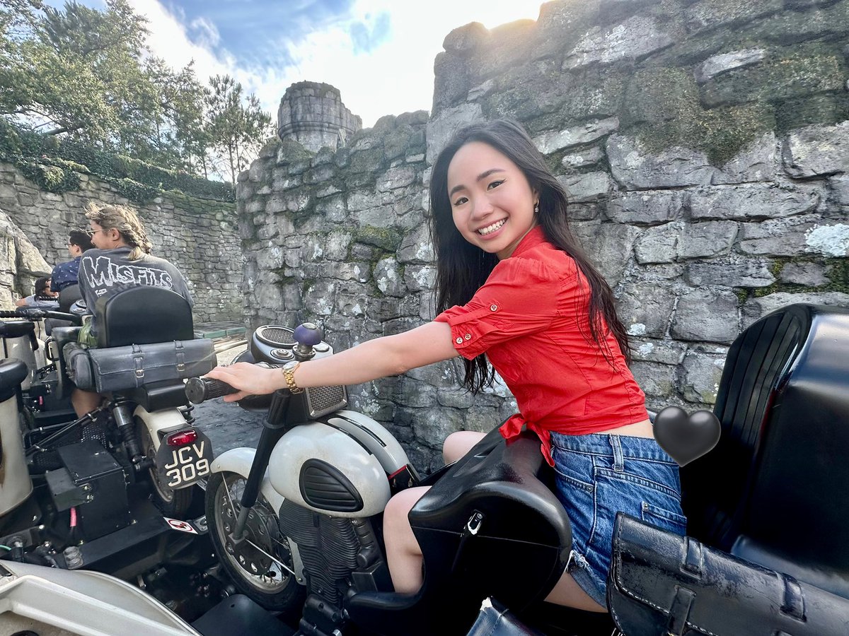 🪄 Fav ride at Universal 🏍️