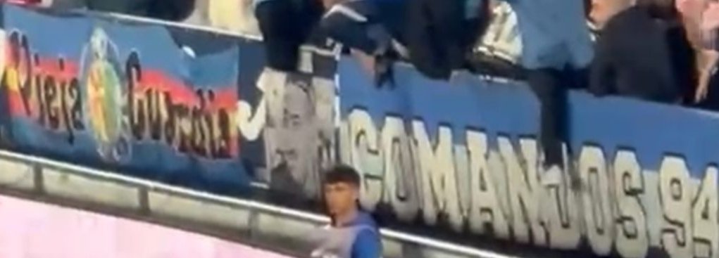 Nuestro escudo,nuestro grupo..
POR ENCIMA DE TODO
¡ TRAIDOR QUIEN CEDA !