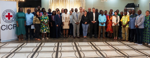 To help address this challenge, <a href="/ICRC/">ICRC</a> and <a href="/eu_echo/">EU Civil Protection & Humanitarian Aid 🇪🇺</a> held a workshop in Yaoundé on 15 May 2025, gathering around 40 humanitarian actors to strengthen protection of healthcare.
🫱🏾‍🫲🏿Together, let's #ProtectHealthCare