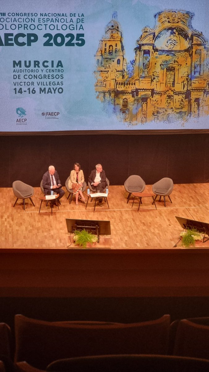 Esta semana nuestra unidad de Coloproctología estuvo  en el XXVIII  Congreso nacional de <a href="/AECP_FAECP/">AECP</a> en Murcia, con <a href="/ialdcao/">Inés Aldrey</a> participando en varias mesas del congreso.
Enhorabuena a los organizadores 👏🏻👏🏻