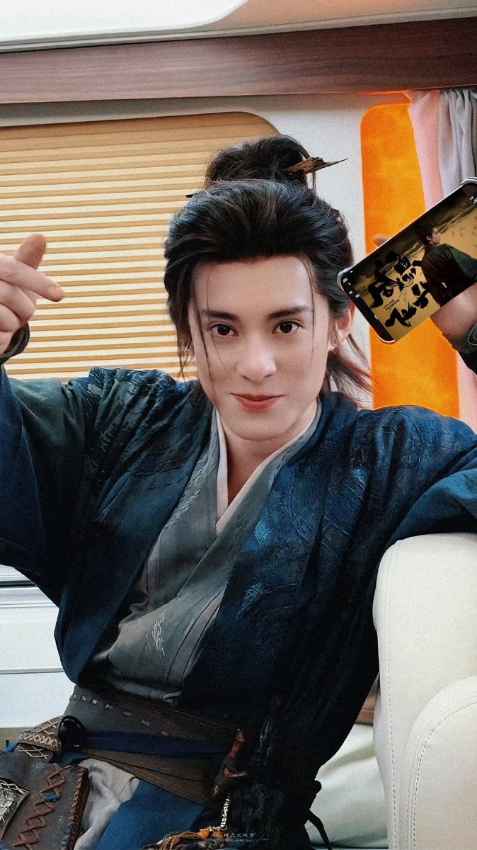 haha, so cute 😭

© 猪包不做梦_

#DylanWang #WangHedi #王鹤棣 
#SongQianji #宋潜机 
#LiveLongandProsper #咸鱼飞升