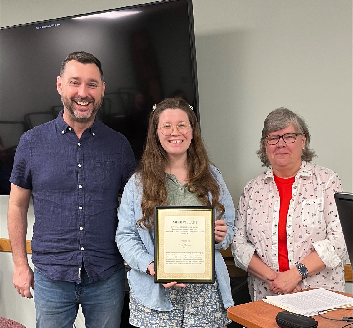 Congrats Petra Hafker, Ph.D. student of entomology, for receiving the Mike. G. Villani award.🥳

Petra studies in the lab of Christophe Duplais, assoc. prof. of entomology. She researches eco-friendly tools to manage varroa mites, a parasite that feeds on honey bees.