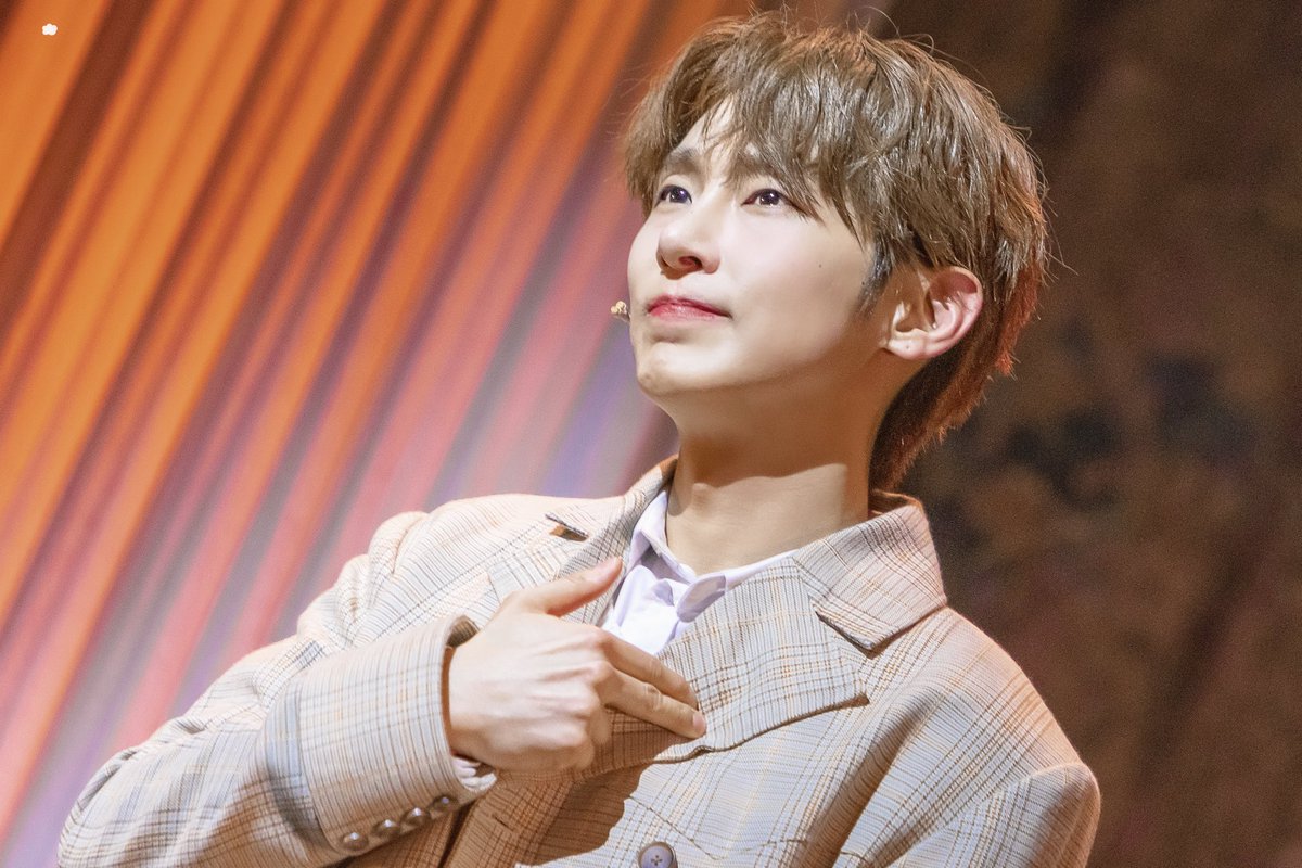 레몽 ◡̈ tweet media