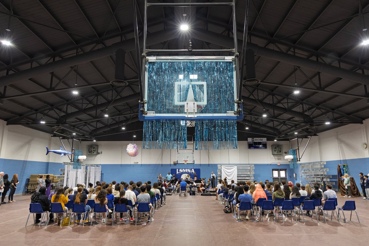 LSMSA's tweet image. Rehearsing for LSMSA's 41st Commencement Ceremony this morning in Robert A. Alost Gymnasium! 🎓 Stream Commencement on Saturday at 2 p.m. via our @Vimeo page, here: vimeo.com/lsmsa