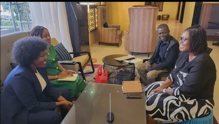 Theresia Method tweet media