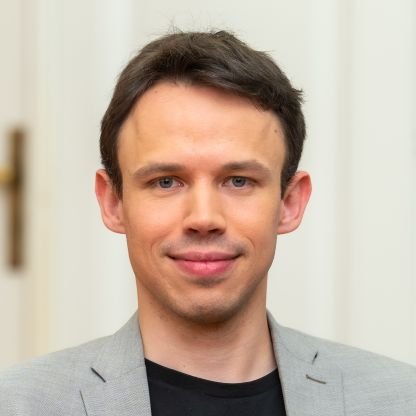 Andrej, nisi sam, mi smo s tabo! Karkoli je, bomo skupaj porihtali, da bo prav! Vse bo vredu! 🙏
DELI