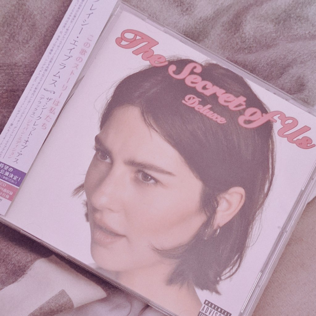 ayakocandee's tweet photo. My first Gracie Abrams CD. Had to get the Japan exclusive bc I love the acoustic tracks too much 💕🎀 https://t.co/4iNaVCGxyk