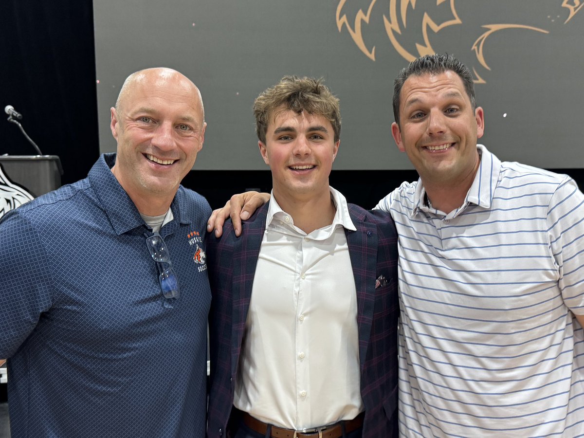 Congrats to Connor Hanrahan on earning the prestigious Koranda Scholarship. He is the 7th boys Huskie Soccer player to win this award! Sine Labore Nihil.