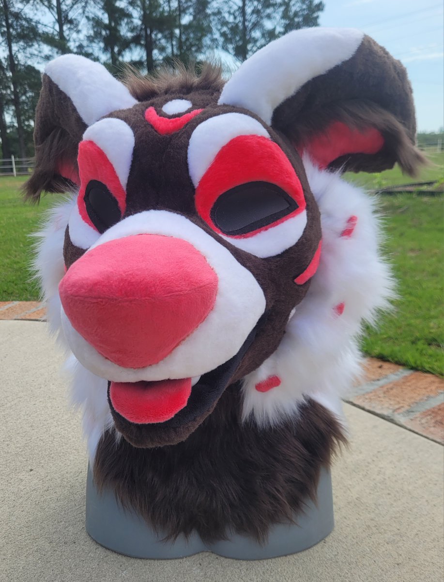 hawkydreamerz's tweet photo. Candy Themed Manokit Partial for sale!

I'm asking 2,500. Payment plans can be discussed!

More info ⬇️

#fursuit #fursuitmaker #FursuitFriday https://t.co/B8L9MQwfxx
