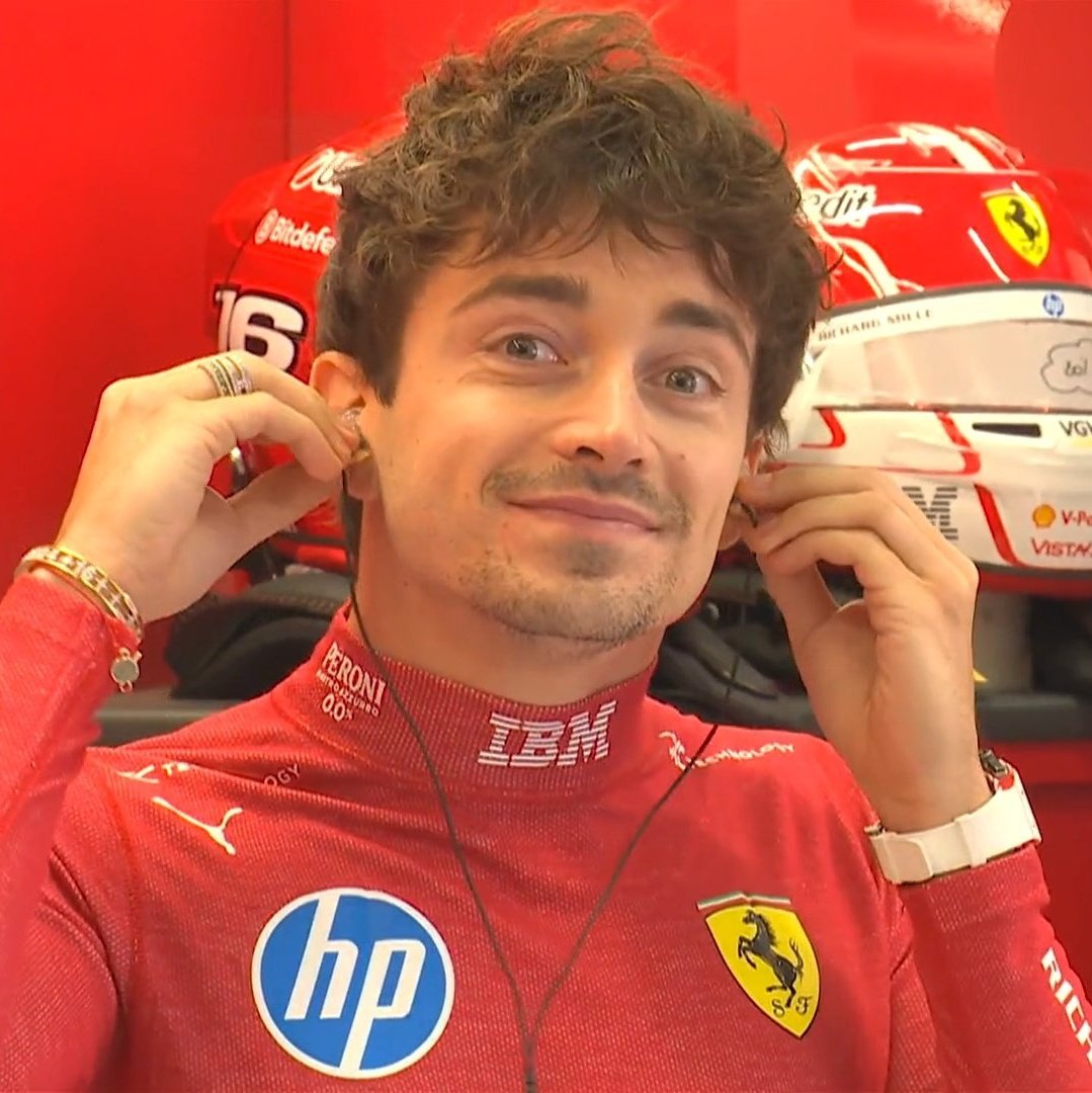 carclerc16's tweet photo. yo hablando            yo viendo
sobre f1                      f1 https://t.co/EoOTWXoCgf