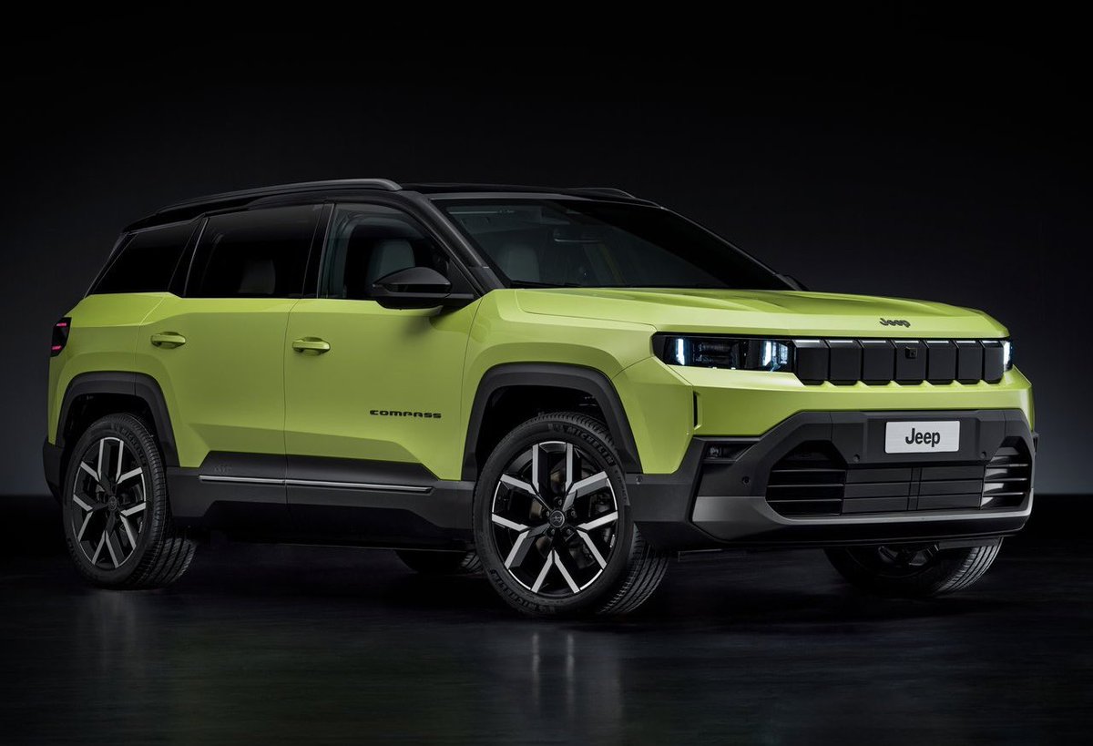 newotomobil's tweet photo. New Jeep Compass...
#jeep #compass 
#jeepcompass 
#newjeepcompass 
#newcompass 
#jeepcompass2025 
#compass2025 https://t.co/BglW6sISTQ