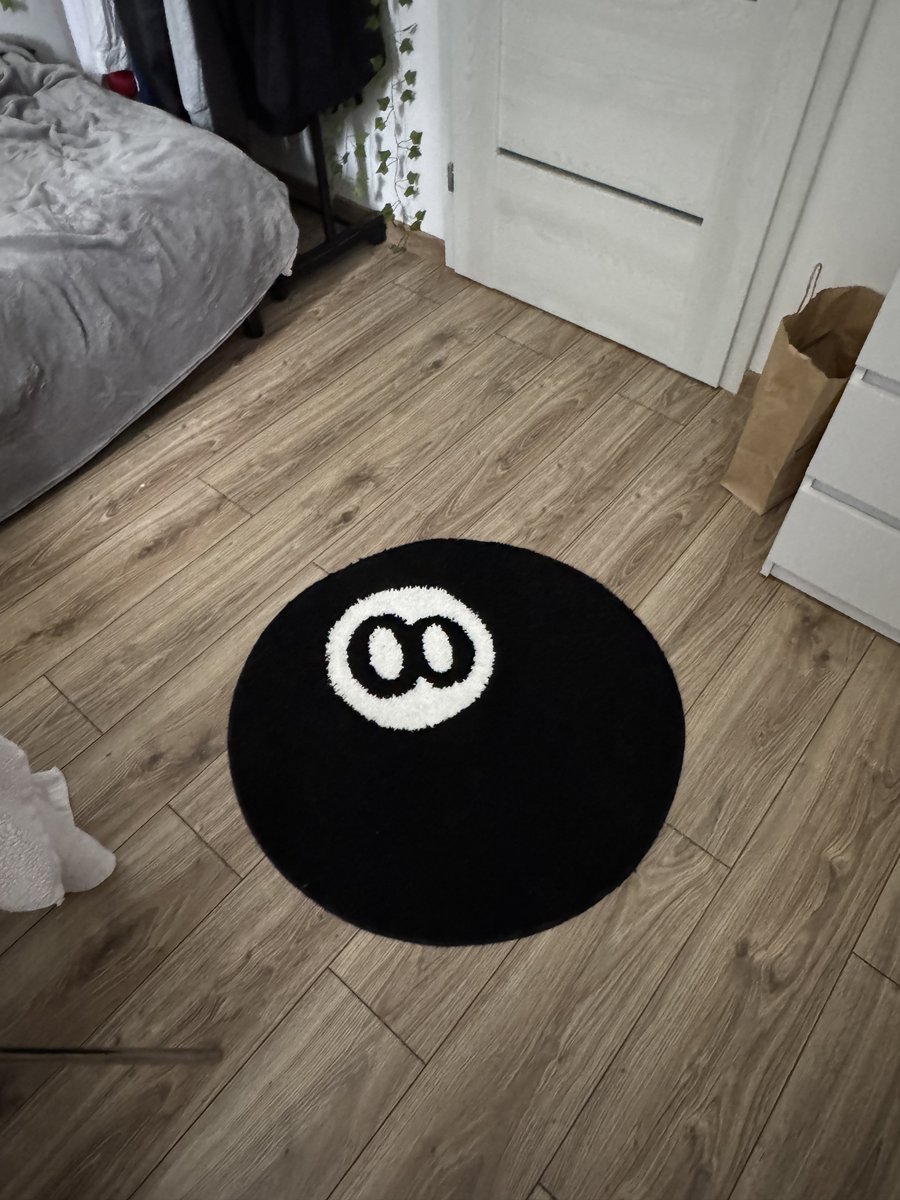 junviln's tweet photo. wanted to show a bit of my room since im having so much of xh around! 🎱🪴 took me some time but finally screams ven https://t.co/W0zGy3WIl2