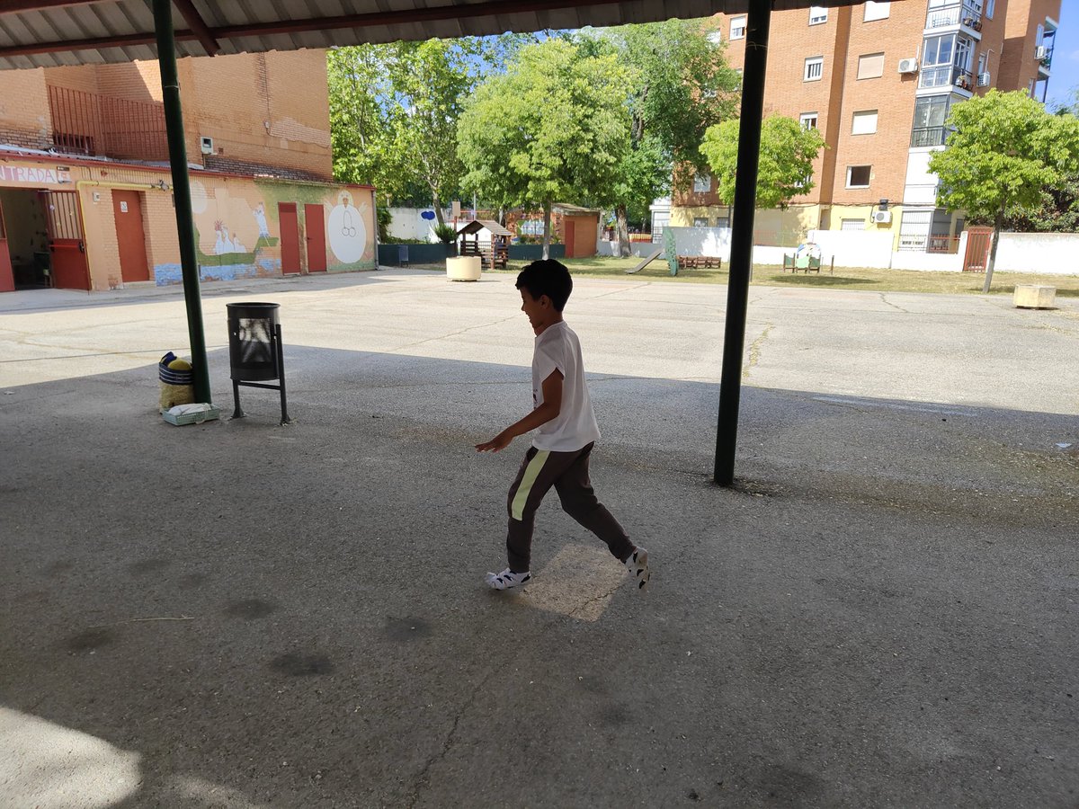 🧑‍🦯🧑‍🦽🤸🩵*Gymkana de la discapacidad en YUNA*
Terminamos la semana de la discapacidad del @aytoleganes con dinámicas y juegos, para ponerse en la piel de una persona con discapacidad.  @jrodriguezdiaz90  nos visita para conocer más sobre nuestros proyectos.🙌
#discapacidad #Tea