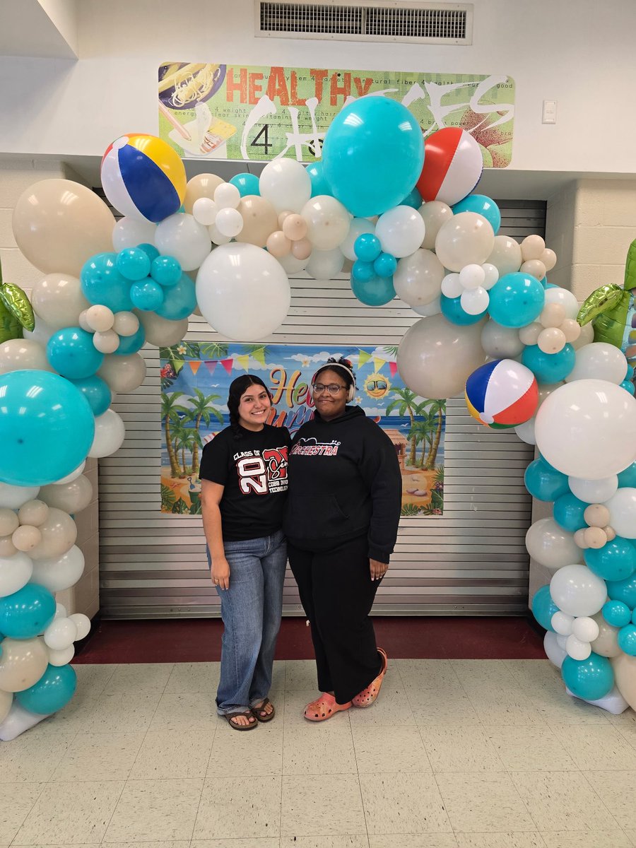 Dr. DeCuir tweet media