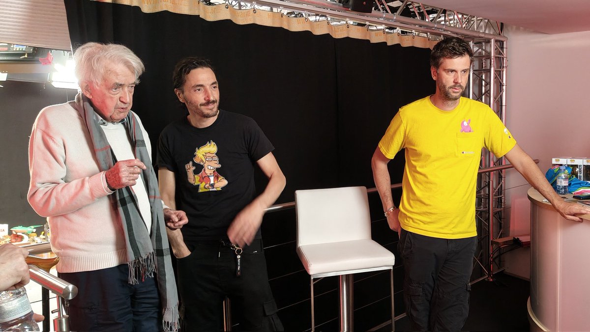 Bastien D. Fry tweet media