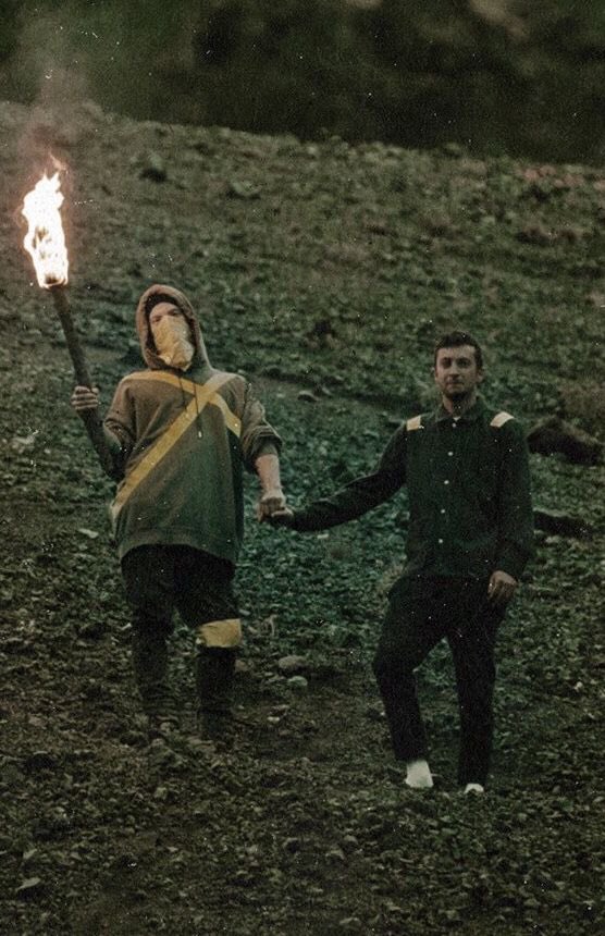 redecorators's tweet image. :((((((