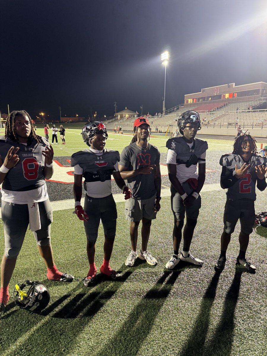 Enjoyed coaching these guys all spring🤞🏾<a href="/Muscle_ShoalsFB/">Muscle Shoals Football</a> <a href="/RecruitTrojans/">Recruit Muscle Shoals</a> <a href="/mharijohnson/">Kamhariyan “Mhari” Johnson⭐️</a> <a href="/kenyen_rogers/">Kenyen Rogers (Stew)</a> <a href="/Tylansmith_5/">Tylan smith</a> <a href="/Devin_Smith38/">Devin smith</a> <a href="/pritchard22x/">Christian Pritchard</a> <a href="/HallTechSports1/">Hall-Tech Sports</a> <a href="/DownSouthFb1/">Down South</a> <a href="/AL6AFootball/">Alabama6AFootball</a>