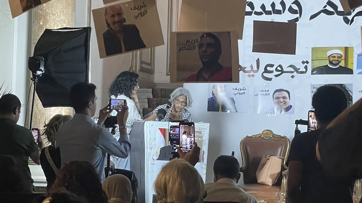 Lobna Darwish tweet media