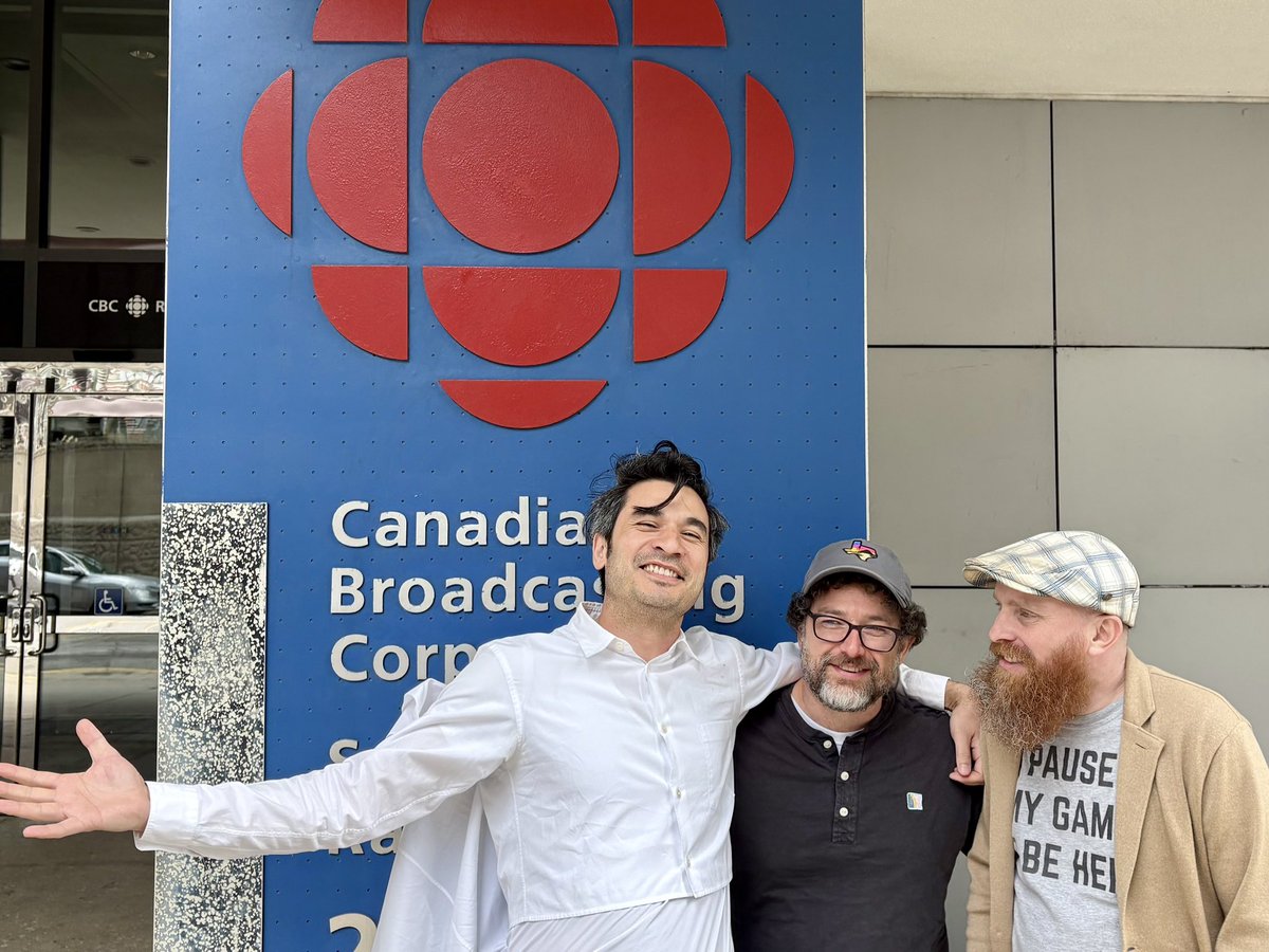 Mitchell F Chan (@mitchellfchan) on Twitter photo I got to spend 2 days touring my cool and totally-not-imaginary internet friends around my IRL home and country. 🇨🇦🇨🇦🇨🇦. <a href="/ArtOnBlockchain/">Erick / Snowfro / 🦩 / LAO / #️⃣ / 🔴</a> , <a href="/redbeardnft/">El Barba Roja blue check</a> : thank you for being a part of my world!
Just out of frame: <a href="/_deafbeef/">0xDEAFBEEF</a> : well… you’re always here, but I appreciate you all I got to spend 2 days touring my cool and totally-not-imaginary internet friends around my IRL home and country. 🇨🇦🇨🇦🇨🇦. <a href="/ArtOnBlockchain/">Erick / Snowfro / 🦩 / LAO / #️⃣ / 🔴</a> , <a href="/redbeardnft/">El Barba Roja blue check</a> : thank you for being a part of my world!
Just out of frame: <a href="/_deafbeef/">0xDEAFBEEF</a> : well… you’re always here, but I appreciate you all