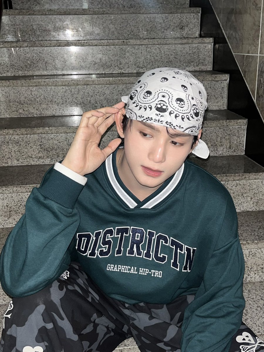 XODIAC_MEMBERS's tweet photo. [#자얀💛] 

엘로 ! 사랑한다 !! Sayang kalian semua !! Love you all 💛💛💛 

#XODIAC #소디엑 #ZAYYAN #자얀 https://t.co/QLznBRyrNm