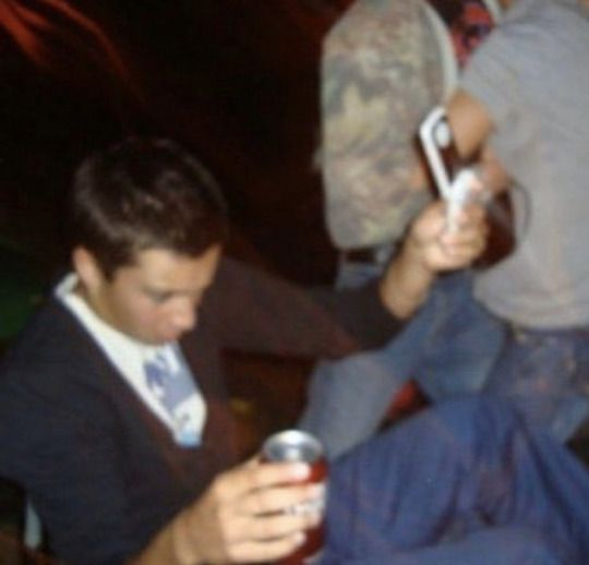 im gonna stop gatekeeping these. cool/niche twenty one pilots pics you might've never seen before: