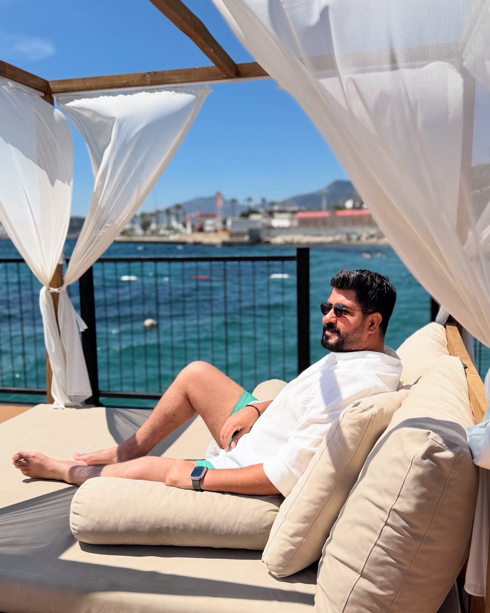 Biraz Huzur, biraz duygu, biraz deniz, biraz uyku bütün isteğim buydu... Bodrumm🥰❤️🌊
-
#bodrum