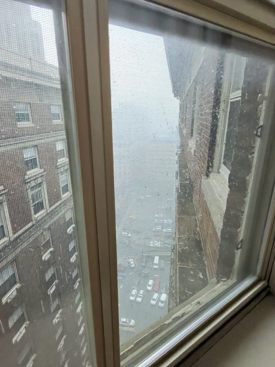 TMINewsPro's tweet photo. #severe #thunderstorms in #philly #oldcity #flooding https://t.co/KaihpuJOiy
