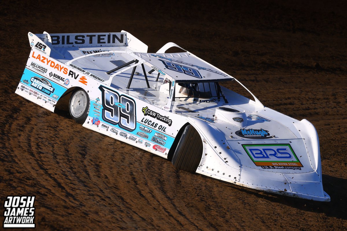 Devin Moran flies around the Marshalltown Speedway in his Double Down Motorsports Longhorn Chassis during FloRacing Night in America competition! #joshjamesartwork