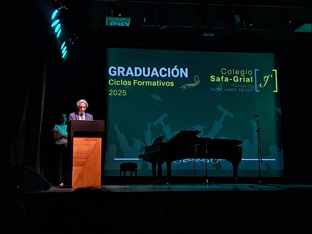 Ha sido un placer ser el padrino de graduación de los ciclos formativos del <a href="/SafaGrialVA/">Colegio Safa-Grial</a>. Gracias por vuestra invitación y bienvenidos todos los alumnos al mundo profesional 👏😉