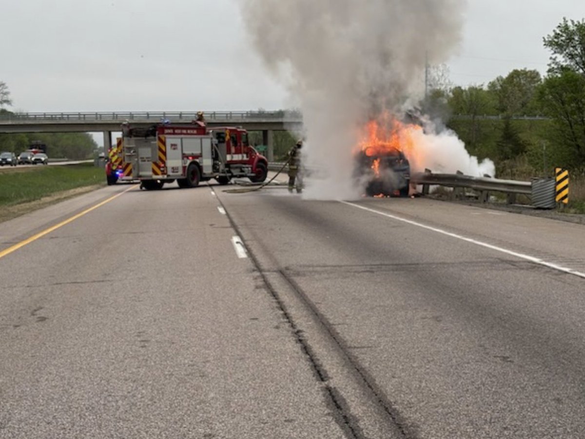 UPDATE: 14-year-old charged in relation to stolen vehicle fire on Highway 401 near Quinte West
quinteist.com/update-14-year…
<a href="/QuinteTraffic/">Make It Home Quinte</a>