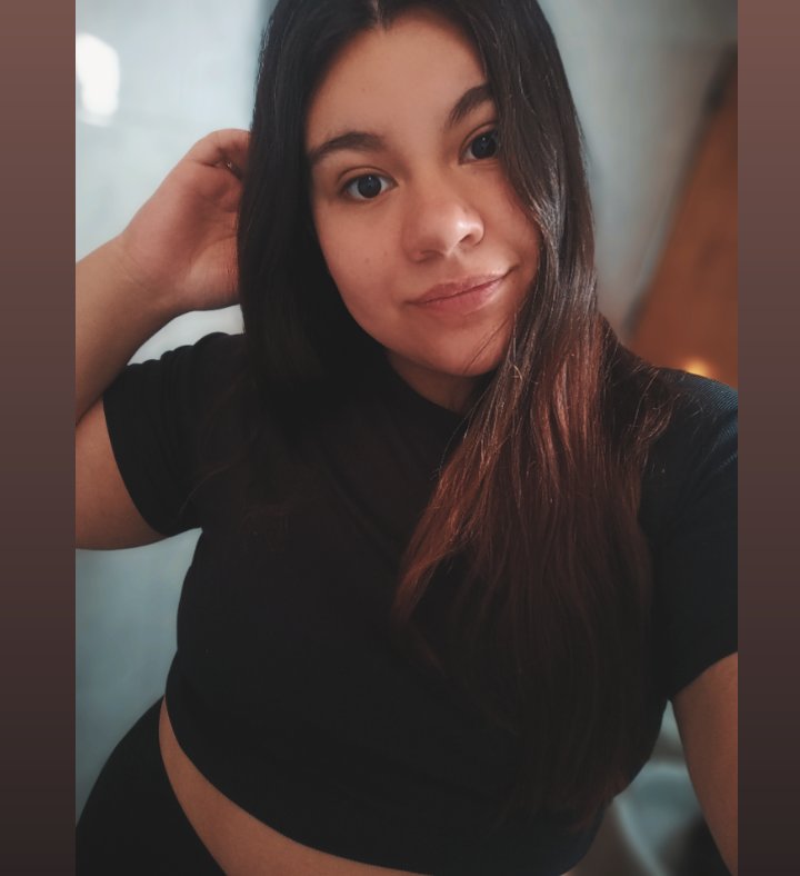 rociinyanez's tweet photo. 💜 https://t.co/TtnZXh18IG