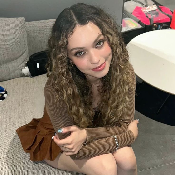 colorsju's tweet photo. ⠀

⠀⠀⠀ ⠀ !⠀  friend request     !⠀⠀
⠀
name : jules.
nicknames: julie.
zodiac sign : aries.
age : 21. 
fav season : primavera.
fav color : rosa.
(+): bisexual, sub, bailarina. 

⠀⠀⠀ ⠀⠀ ♡︎     for    dm.

⠀ https://t.co/SO0HMhRTbm