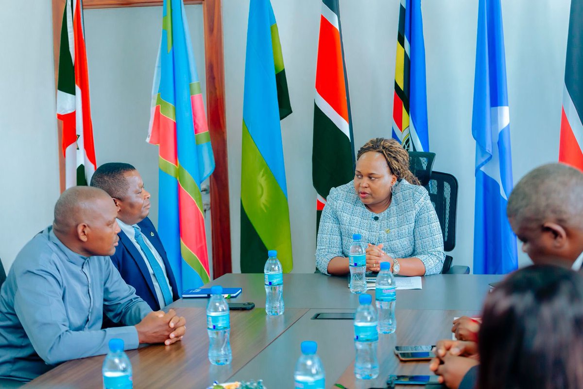 ASAtwits's tweet photo. I recently paid a courtesy visit to @SGNduva at EAC Secretariat in Arusha, Tanzania. I thanked her for her leadership that ensures continued collaboration between @jumuiya and @INTERPOL_HQ in ensuring secure borders that contribute to fighting Transnational Organized Crime https://t.co/Qcg5n4eYCe