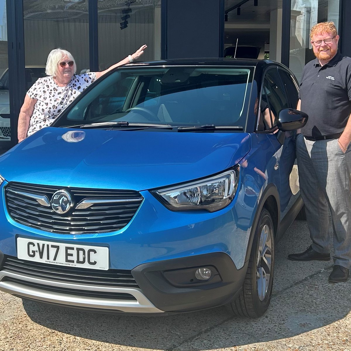 Pictured here collecting their newly purchased cars from our Sales Executive Phil Mulvey are:
Penny Finn with her Crossland X,  Dave from The Lamb Inn with his Nissan Juke and Paul &amp; Sholeh Williams with their Zafira

Huge congratulations to you all and Happy Motoring! 
#emcgroup