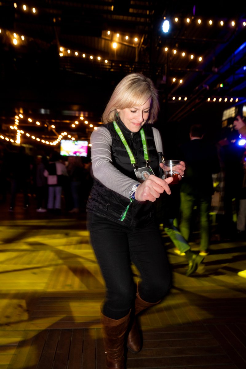 Dancing into the weekend like...💃✨

What do you have planned for the weekend?