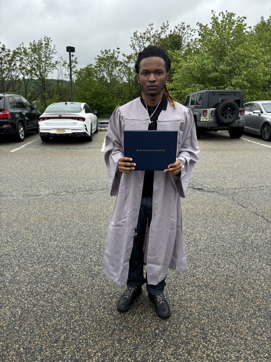 Sussex county community college Grad✅
#Classof2025 #JUCOPRODUCT